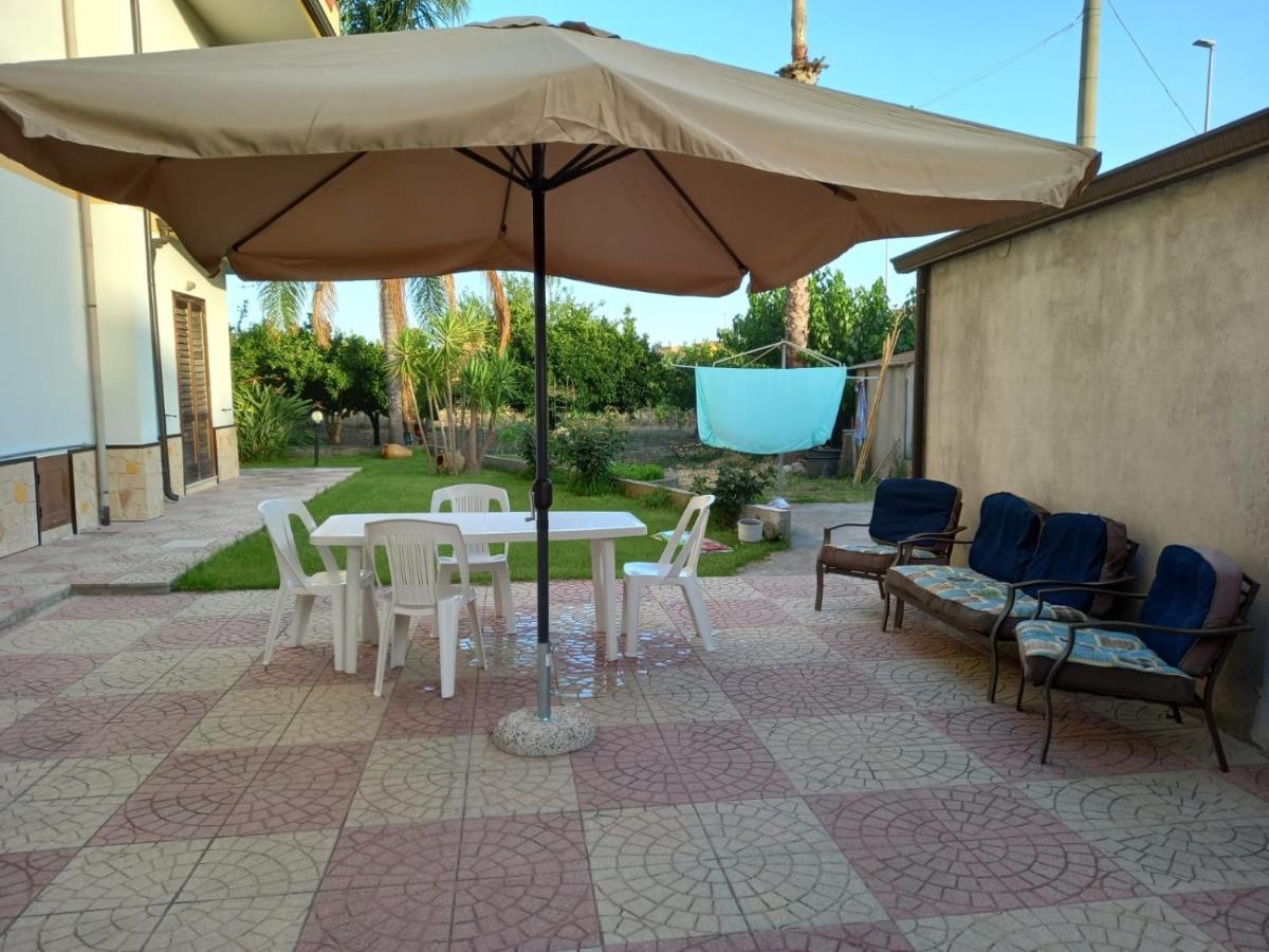 Appartamenti Giusi Con Giardino O Veranda Madonna della Catena Buitenkant foto